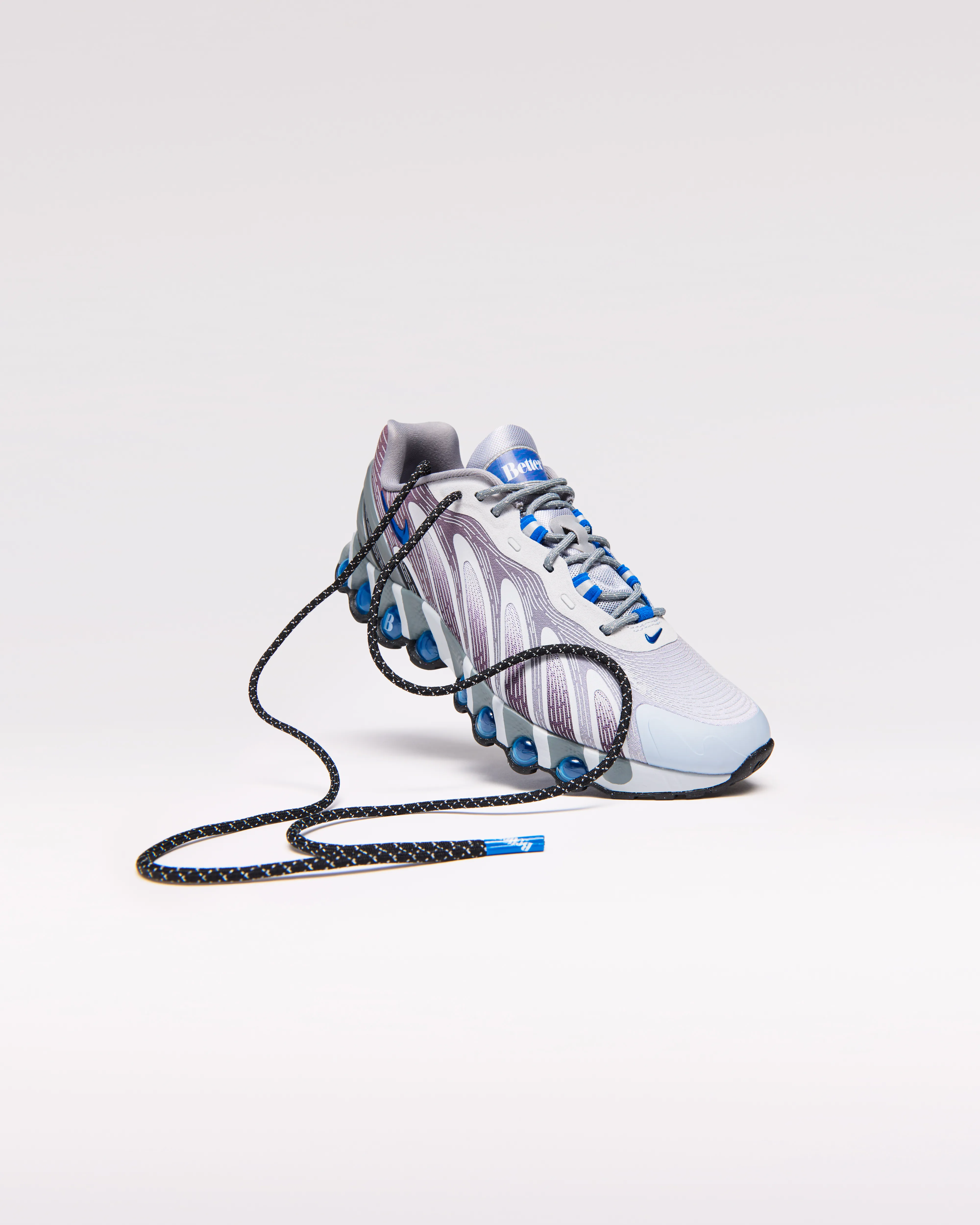 NIKE_DN8_CLOSE_UP_DETAILS_7230_4X5.jpg